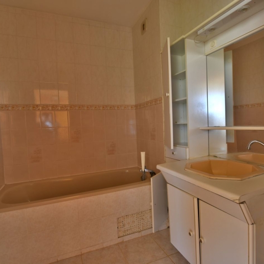  Agence Michel ROUIL : Apartment | CHOLET (49300) | 48 m2 | 610 € 