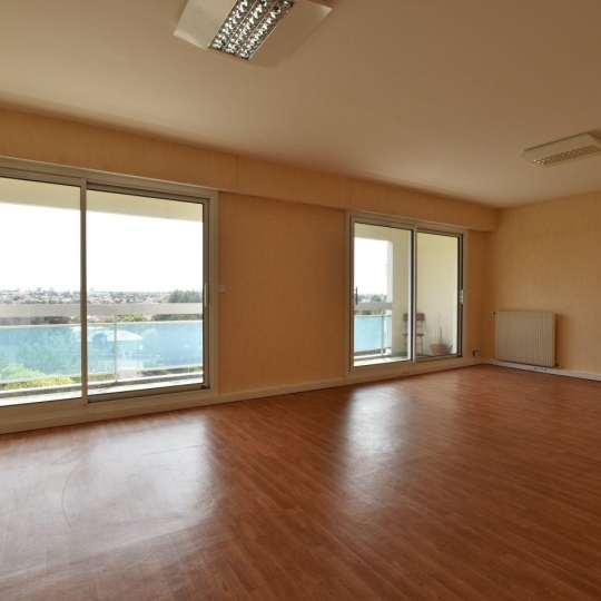  Agence Michel ROUIL : Apartment | CHOLET (49300) | 101 m2 | 199 500 € 