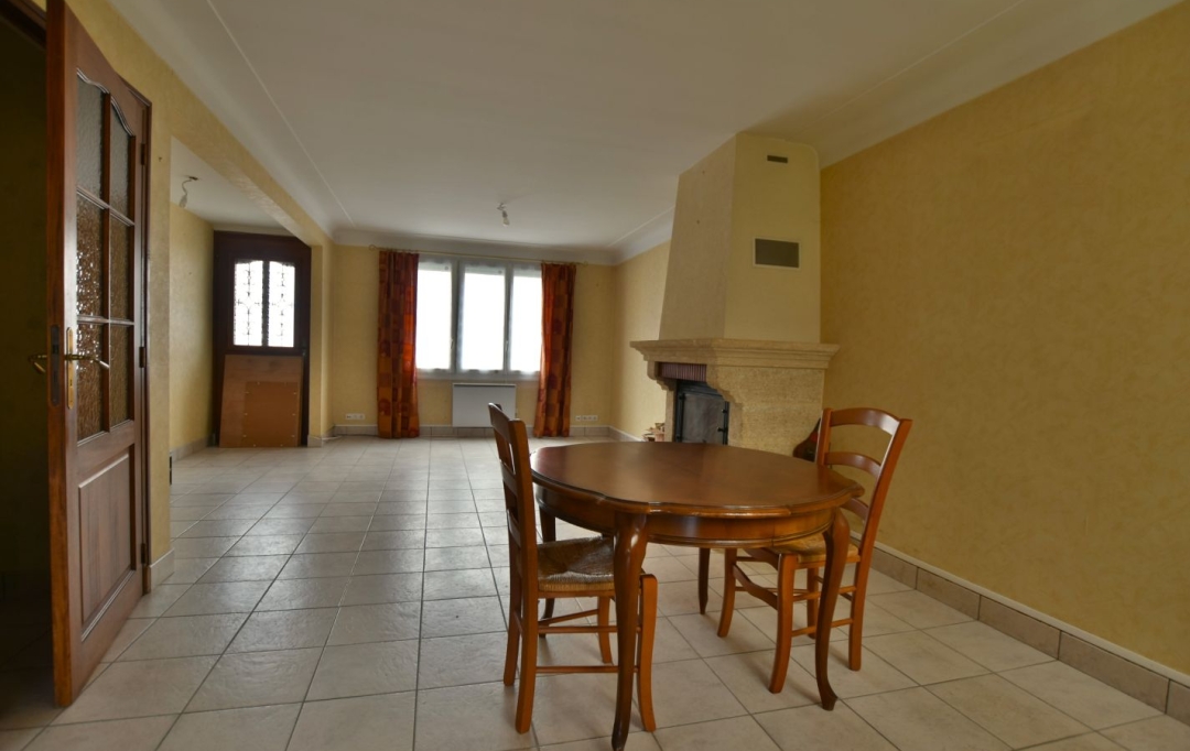 Agence Michel ROUIL : Maison / Villa | CHOLET (49300) | 110 m2 | 220 500 € 