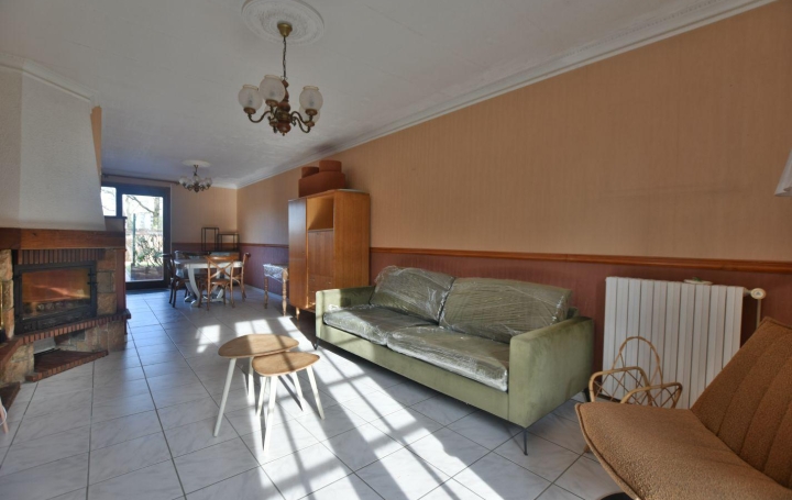 Maison   CHOLET  87 m2 146 250 € 